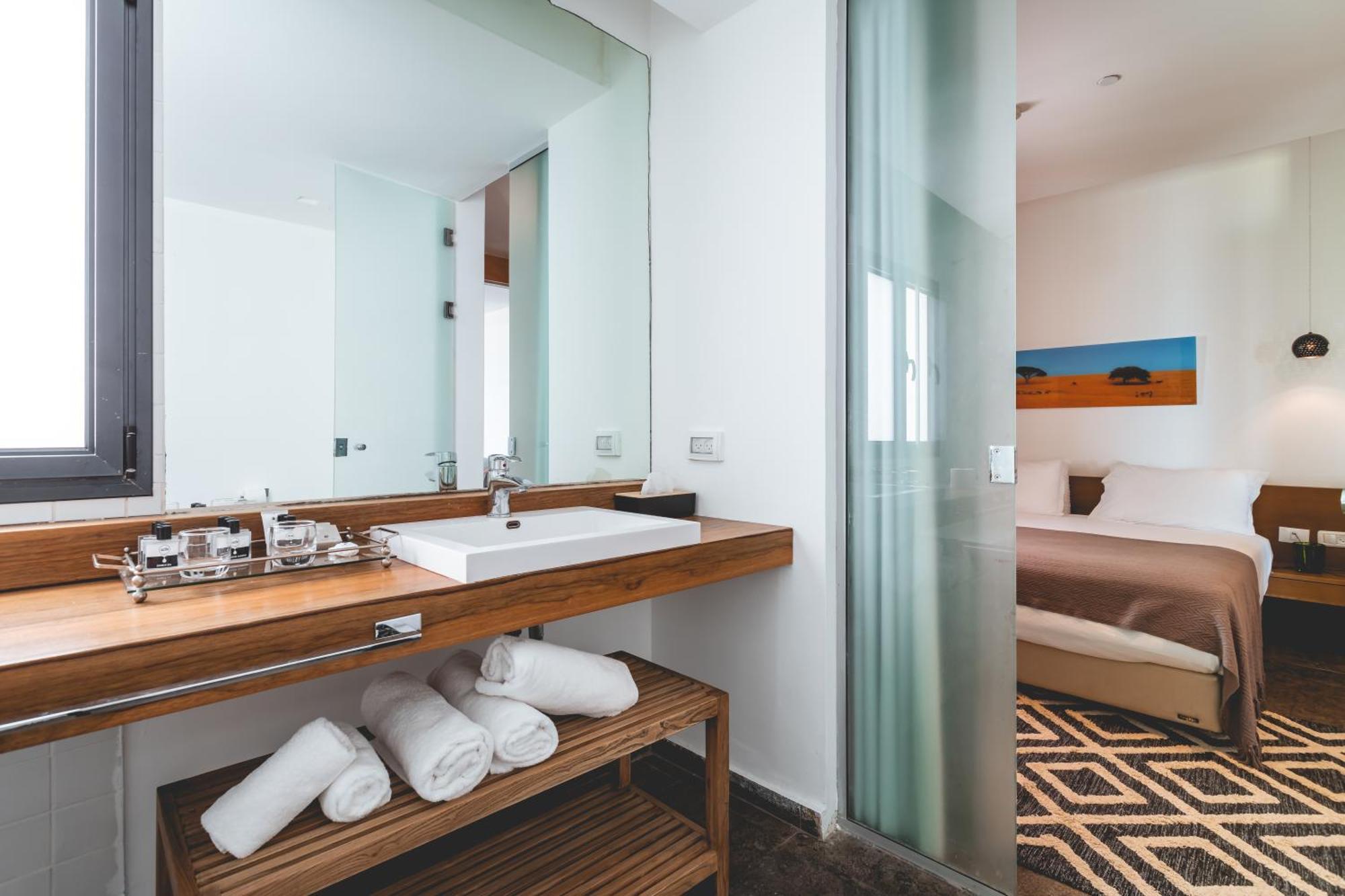 Jacob Sea Life Nahariya Hotel Ngoại thất bức ảnh