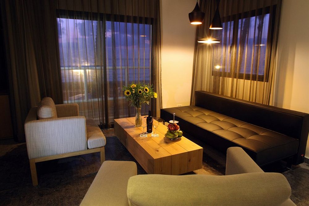 Jacob Sea Life Nahariya Hotel Ngoại thất bức ảnh