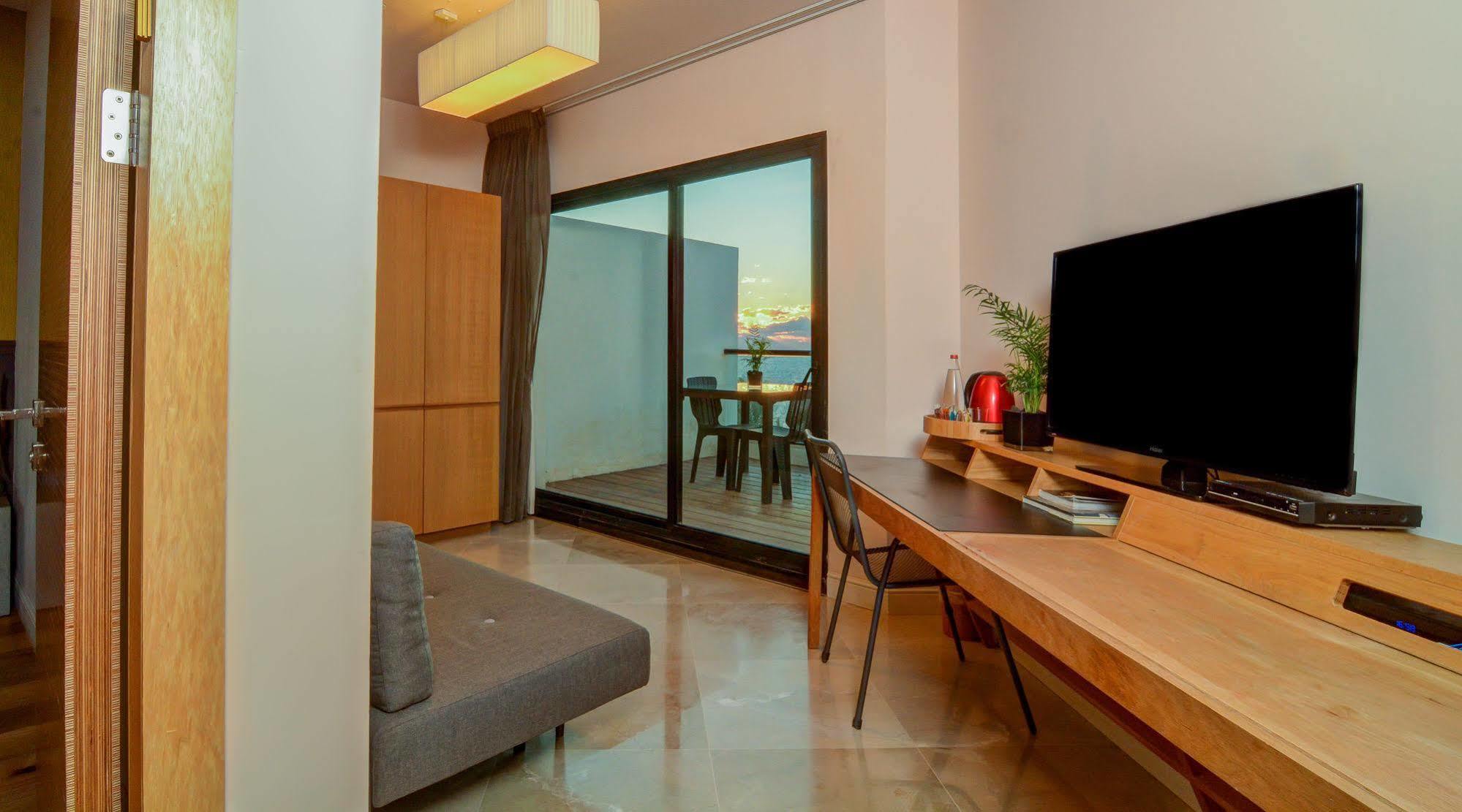 Jacob Sea Life Nahariya Hotel Ngoại thất bức ảnh